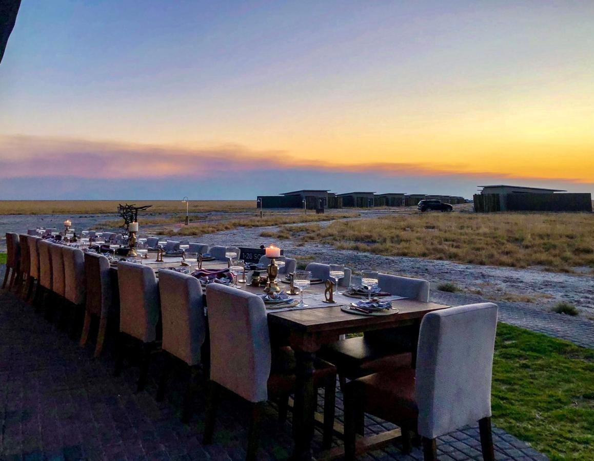 Etosha King Nehale Villa Omuthiya Exterior photo